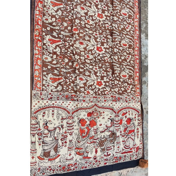 natural and artistic